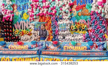 Sarina, Queensland, Australia - August 2019: Sideshow Game With Toys As Prizes At Sarina Country Sho