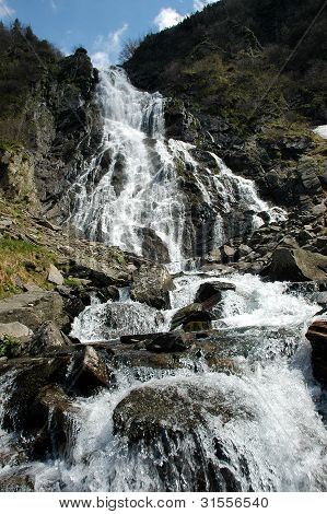 Balea cascata nelle montagne di Fagaras, Romania