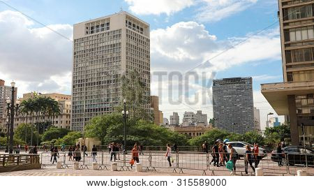 Sao Paulo, Brazil - May 15, 2019: People Walking On Viaduto Do Cha Viaduct In Sao Paulo City Center,