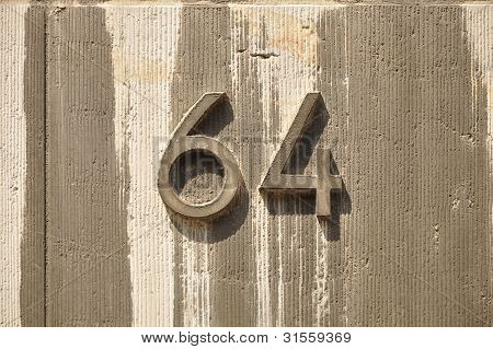 Housenumber 64