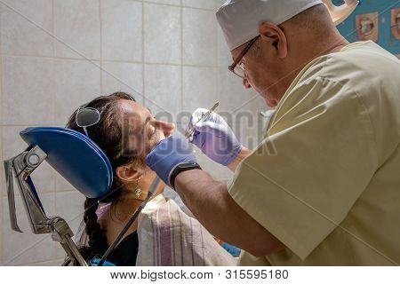 Sealed Painless Dentist Tooth Young Woman, Prevention Of Dental Caries