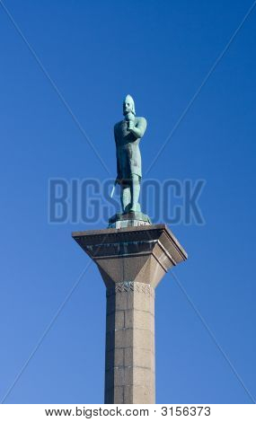 Olav Trygvason statua a Trondheim