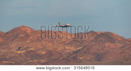Las Vegas, Nevada, Usa - May 7, 2013: British Airways Boeing 747 On Approach To Land At Mccarran Int