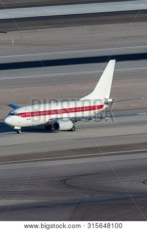 Las Vegas, Nevada, Usa - May 7, 2013: Boeing 737 Operated By Defense Contractor Eg&g (janet Airlines