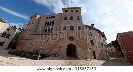 View Ot The Venetian Palace Called Soardo - Bembo Castle In Valle - Bale, Istria. Croatia
