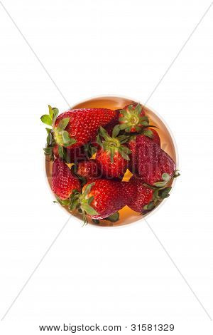 Erdbeeren auf einer Platte