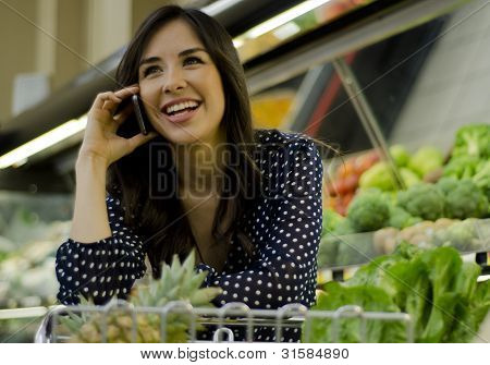 Hacer algunas compras en el supermercado
