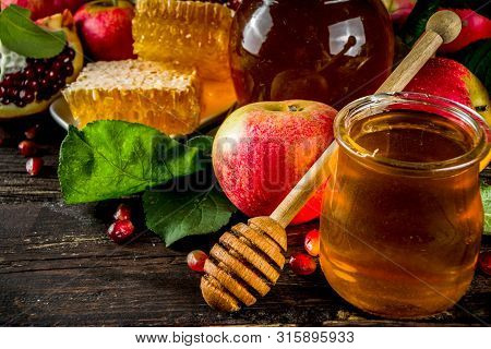 Rosh Hashanah Celebration Background