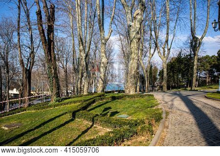 15 Mart 2021 Istanbul - Turkiye Gulhane Park And People Walking