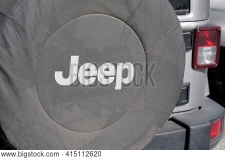 Bordeaux , Aquitaine France - 03 29 2021 : Jeep Text Sign And Brand Logo On Spare Wheel Protection I