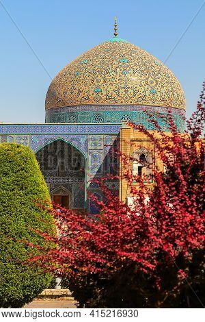 Iran. Persia. Isfahan. Sheikh Lotfollah Mosque At Naqsh-e Jahan Square In Isfahan. 17th Century.