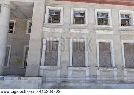 Estate Nikolskoye-obolyaninovo In The Village Of Podyachevo, Russia
