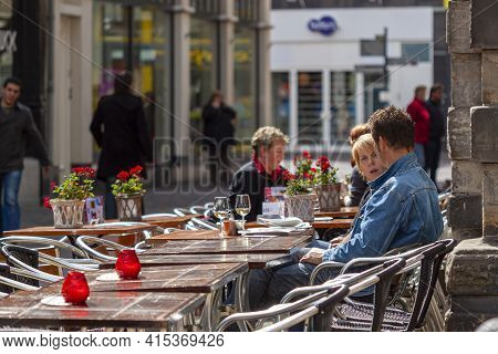 Haarlem, Netherlands 06-15-2010: Outdoor Seating At A Classy Cafe Restaurant In The Historic Distric