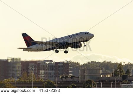 Washington Dc, Usa 10/03/2020: Close Up Isolated Image Of An Airbus A319 Passenger Airplane By Delta