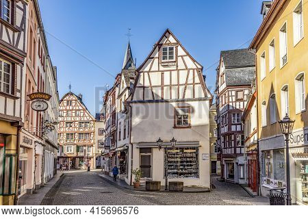 Bernkastel-kues, Germany - February 21, 2021: Half-timbered Houses At The Central Shopping Mile In B