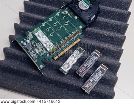 Paris, France - Dec 20, 2020: New Dell Ultra Speed Drive Quad Nvme M2 Disk With Multiple Nvme Disks 