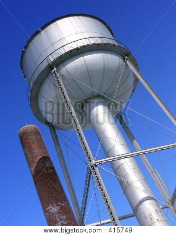 Wasserturm und Kamin