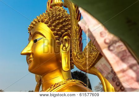 Buddha statue