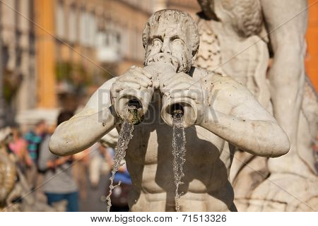 Fontana Del Moro