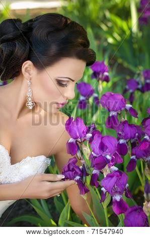 Beautiful bride in spring garden