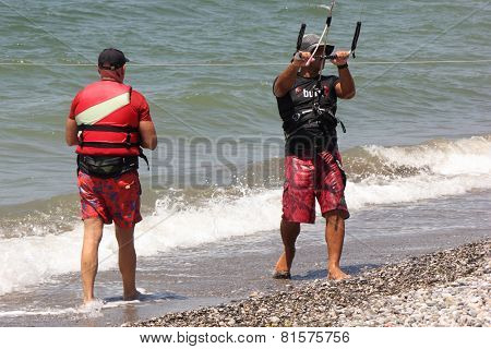 Kitesurfing