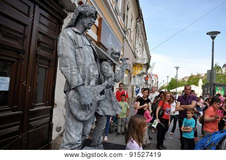Beeldje Living Statues The World Champions Of Living Statues