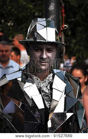 Street Performer, Living Statue In Mirror Costume