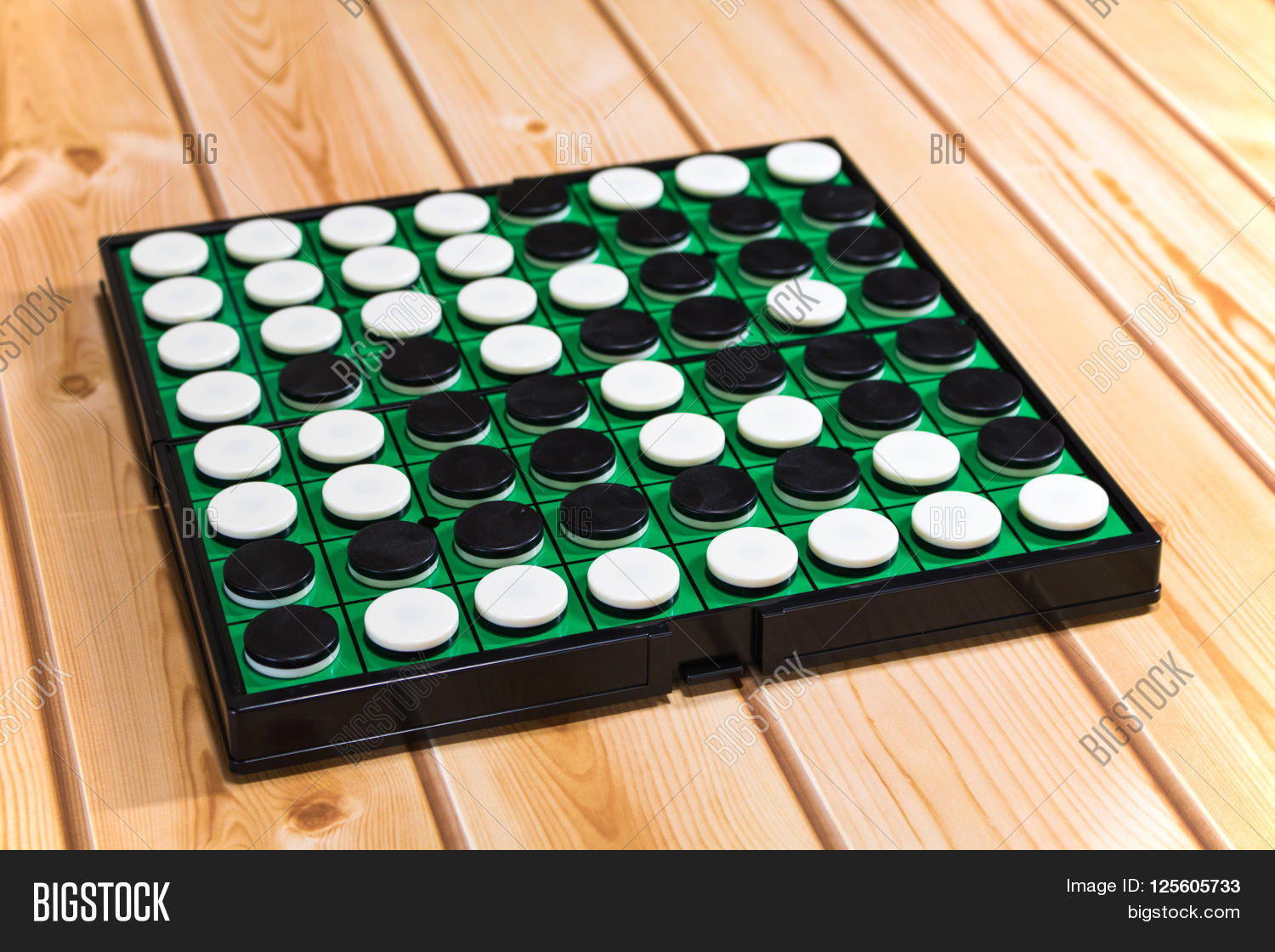 Othello Board Game Image &amp; Photo (Free Trial) | Bigstock