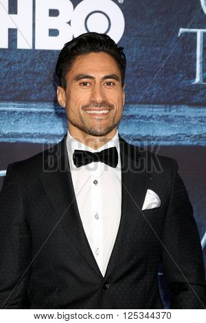 LOS ANGELES - APR 10:  Joe Naufahu at the Game of Thrones Season 6 Premiere Screening at the TCL Chinese Theater IMAX on April 10, 2016 in Los Angeles, CA
