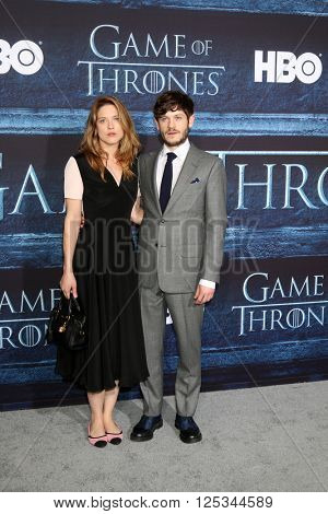 LOS ANGELES - APR 10:  Zoe Grisedale, Iwan Rheon at the Game of Thrones Season 6 Premiere Screening at the TCL Chinese Theater IMAX on April 10, 2016 in Los Angeles, CA