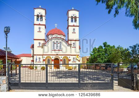Picturesque church in the center of Georgioupolis