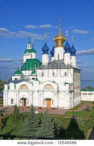 Зачатьевский собор Спасо yakovlevski монастыря в Ростове
