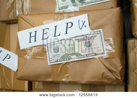 กล่อง ด้วยความช่วยเหลือด้านมนุษยธรรม