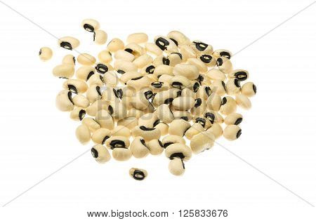 Black eyed peas (cowpeas) isolated on white