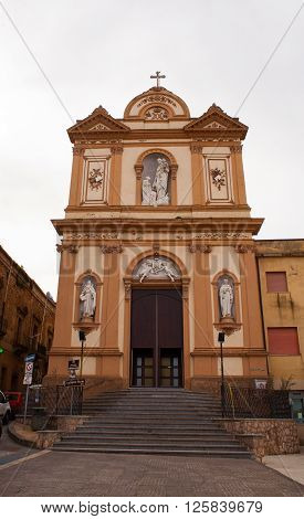 View of the Madonna del Carmine church in Calascibetta
