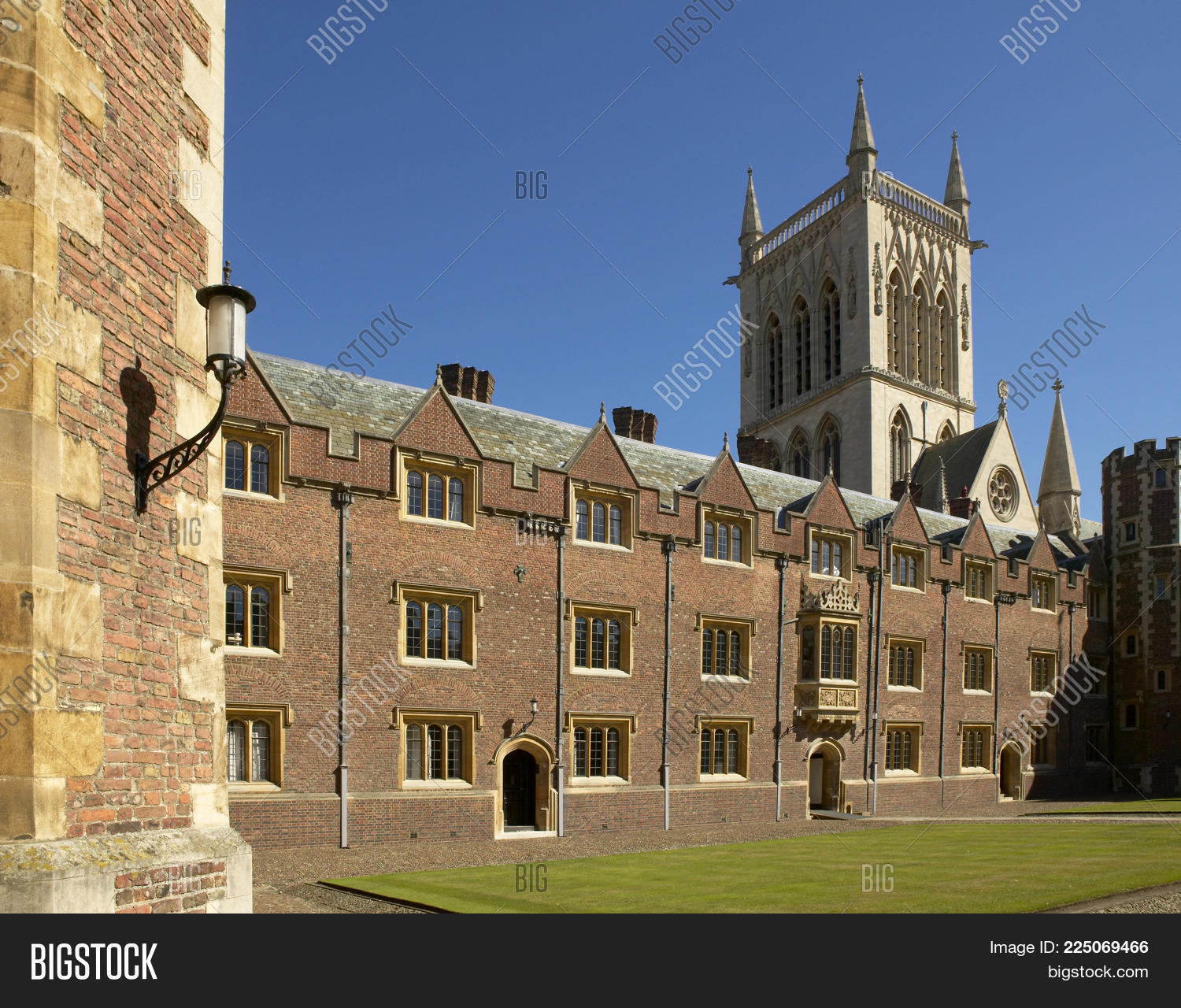 CAMBRIDGE, UK SAINT Image & Photo (Free Trial) Bigstock