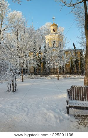 Gomel, Belarus - January 23, 2018: Peter And Paul Cathedral In The City Park In Icy Frost.