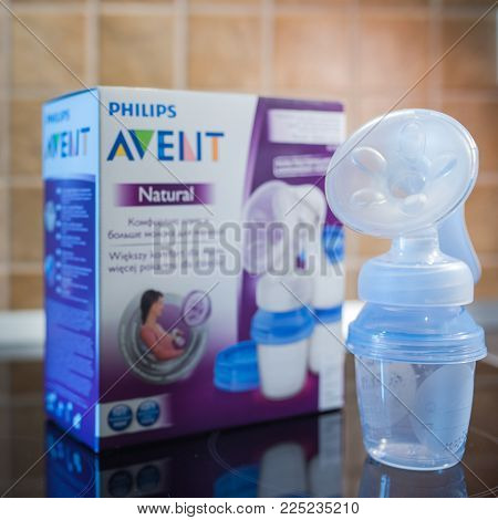 Novi Sad, Serbia - February 04, 2018: Philips Avent Manual Breast Pump For Mothers Milk, Illustrativ