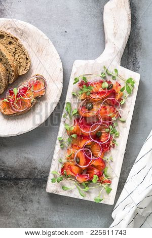 Gravlax - Scandinavian Cured Salmon Or Trout With Onion And Bread