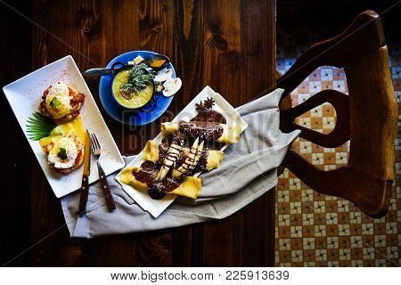 Rustic Dinner Set