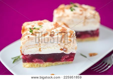 Short Pastry With Raspberry Jelly, Vanilla Cream Cheese And Almond Meringue