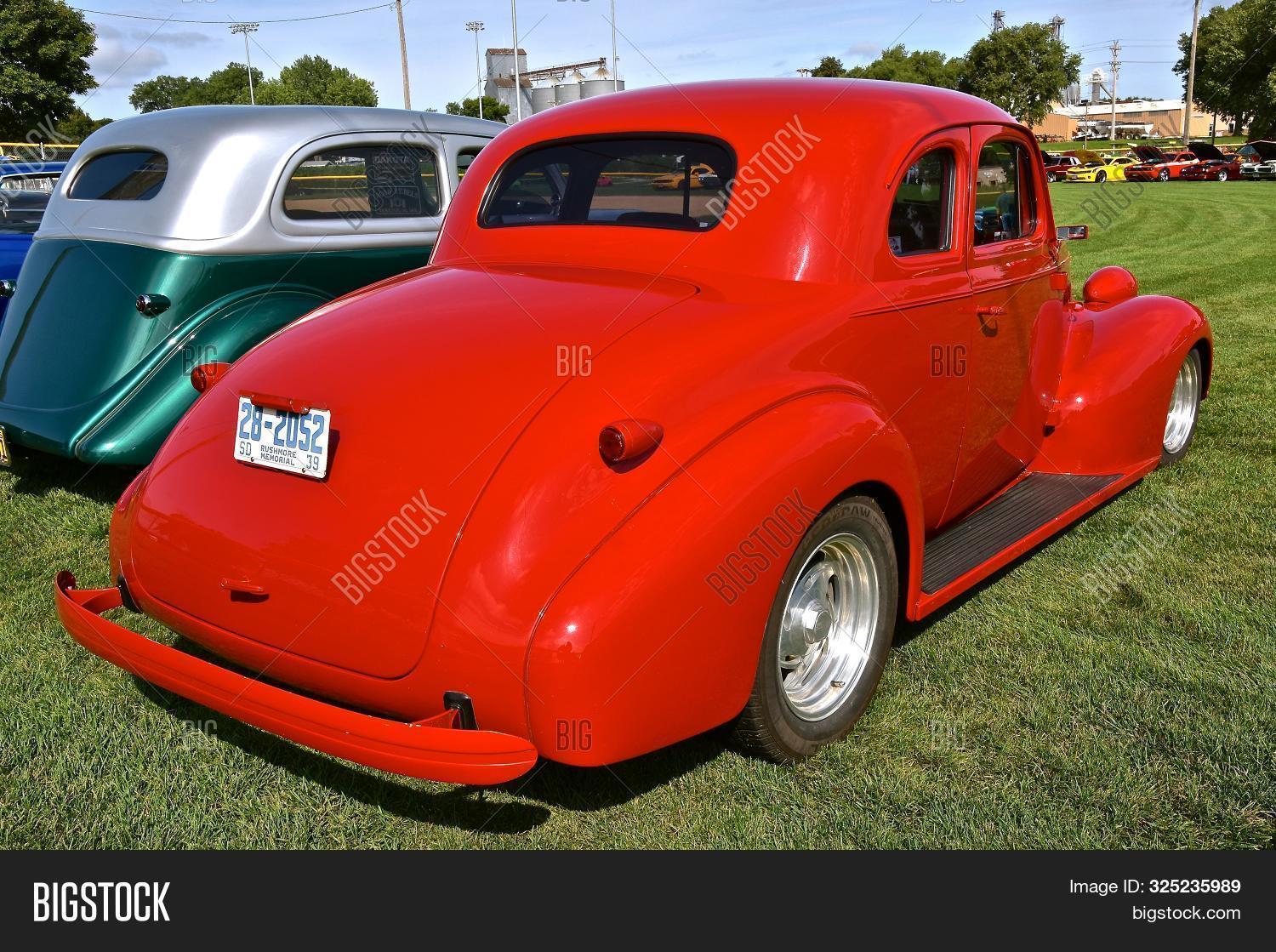 Yankton, South Dakota Image & Photo (Free Trial) Bigstock