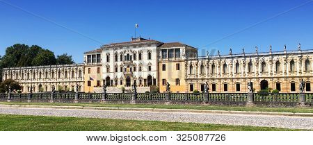 Piazzola Sul Brenta / Padua, Veneto, Italy - August 13, 2016: Villa Contarini, Famous And Historic V