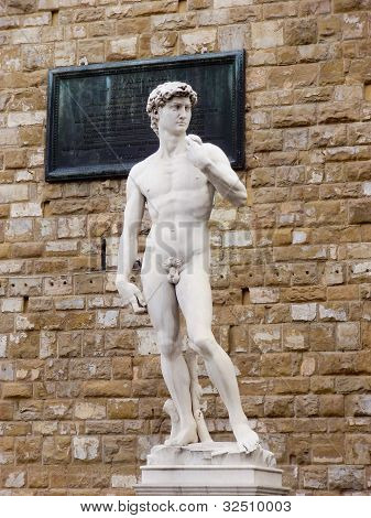 Michelangelo je David