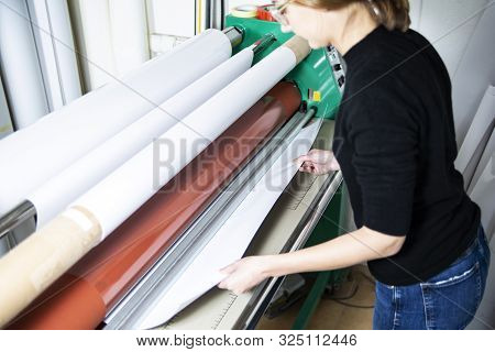 Large Format Printing. Printing Plotter Support, The Printer Operates The Machine
