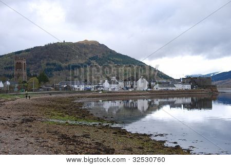 มุมมองต่อ Inverary