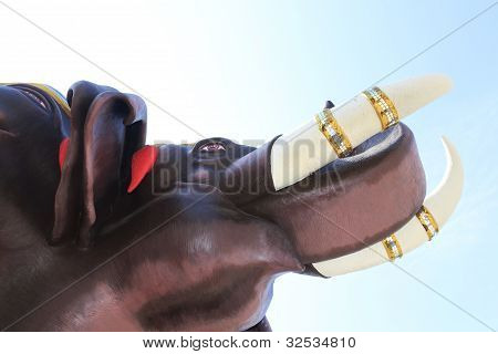 Elefant staty