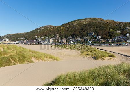 Barmouth Beach And Sand Dunes And Town North West Wales Uk Snowdonia