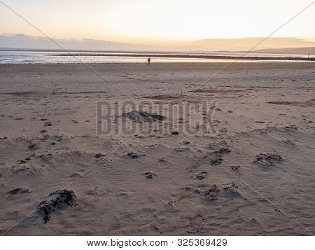 Llanelli Beach South Wales Sky Scene Outside Landscape Beauty