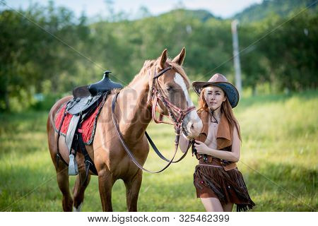 Thai  Sexy Model Women Cowboy Dress No Bra
